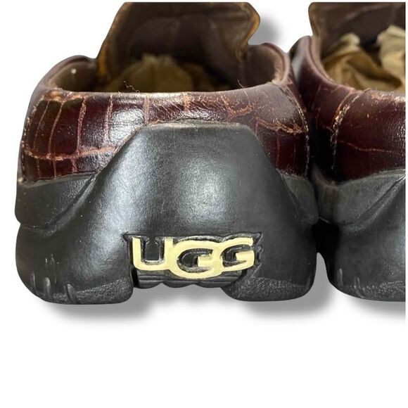 UGG Australia Crocodile Embossed Slip On Casual Sheep Skin Lined Loafers - Picture 7 of 9